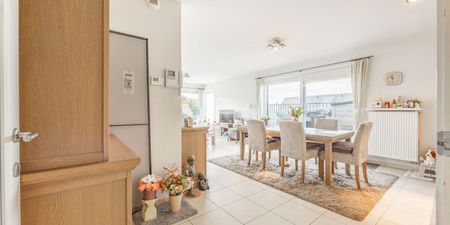 Appartement te huur in Zwevegem voor € 795 met 2 slaapkamers - Photo 3