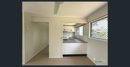 Cosy Home At The End Of A Cul-De-Sac!! - Photo 4