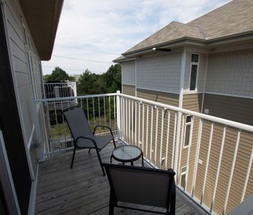 For Lease - 314 Everest Private Unit# H, Elmvale Acres and Area, On... - Photo 6