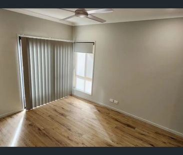 2/218 Finucane Road, Alexandra Hills, Qld 4161 - Photo 4