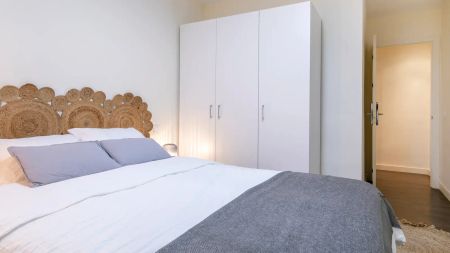 Room in a shared 3-bedroom apartment for rent Alicante perfect for professionals and students - Foto 4