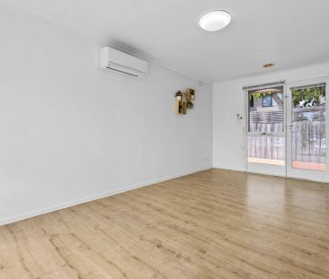 Easy-Living Comfort in a Family-Friendly Quarter - Photo 2