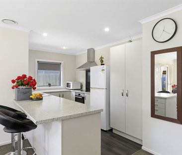 11 Hauora Lane, Taita - Photo 1