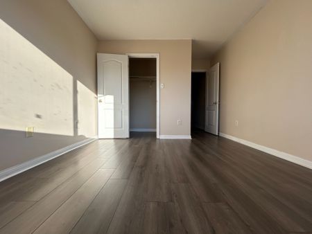 For Lease - 233A Rouge River Dr Drive, Toronto, Ontario - Photo 3