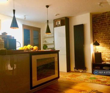 1 bedroom flat to rent - Photo 6