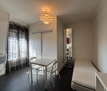 Location Appartement 1 pièce 13m² - Photo 3