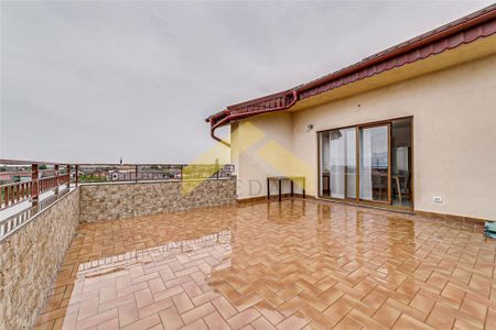 Apartament cu 3 camere tip Penthouse de inchiriatzona Bujac - Photo 2