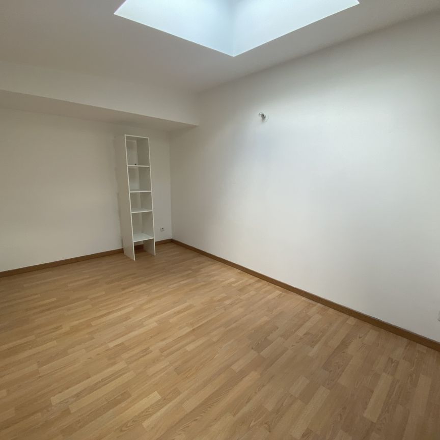 APPARTEMENT T4 AVEC GARAGE - QUARTIER SAINT HONORÉ - Photo 1