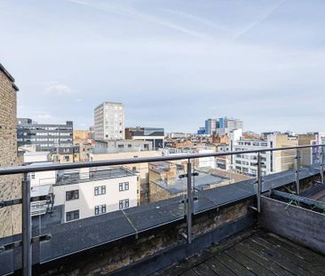 2 bedroom flat to rent - Photo 2