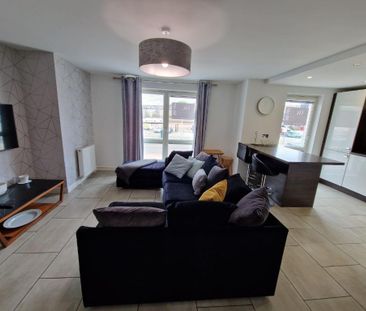 2 bedroom flat to rent - Photo 5