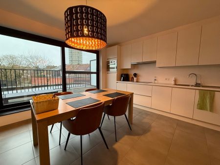 TE HUUR: Ruim duplex-appartement met terras in Tielt. - Foto 3