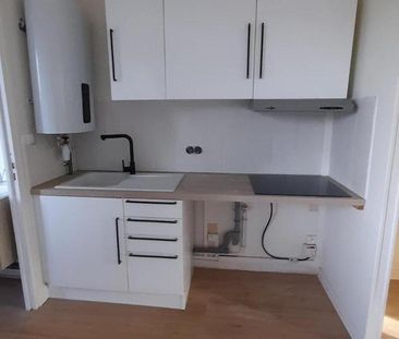 Location Appartement 2 pièces 30m² LOMME 59160 - Photo 2