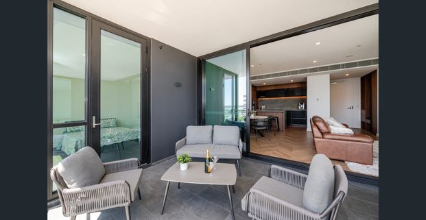 LUXURY LIFESTYLE EXPERIENCE - Photo 1