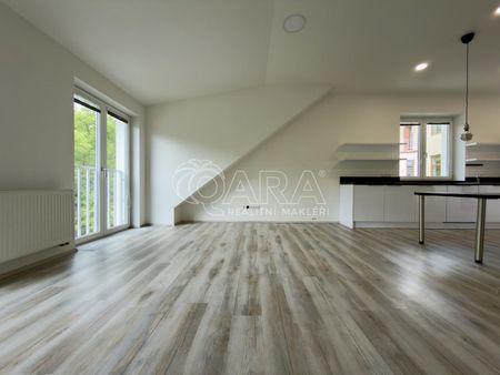 Pronájem bytu 1+kk 65 m² - Photo 5