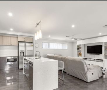 9 Gibson Street, Mango Hill QLD 4509 - House For Rent - $820 | Domain - Photo 5