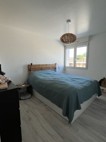Appartement à louer - REIMS - RUE GOSSET - Photo 4