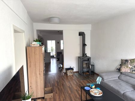 ****Schicke Citywohnung | Balkon | Kamin | EBK | Parkplatz | Videosprechanlage**** - Photo 2