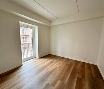 Moderne 3-værelses lejlighed med altan og udsigt - Photo 1