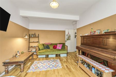 Redlands Way, London, SW2 - Photo 2
