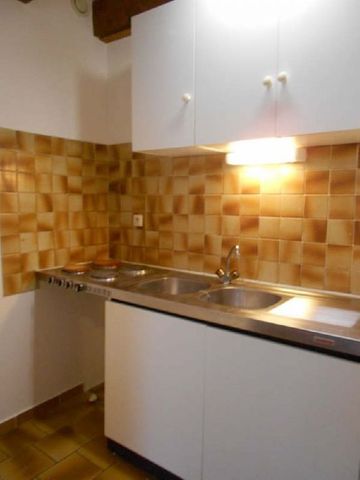 Location Appartement 3 pièces 70m² PIREY 25480 - Photo 3