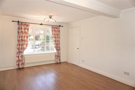 2 bedroom semi-detached house to rent - Photo 2