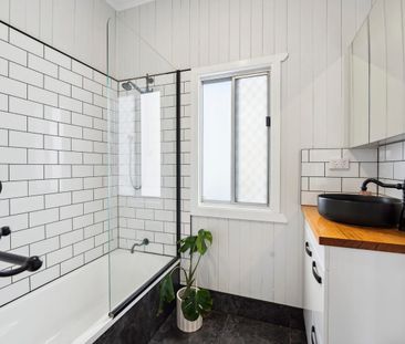 Beautifully renovated cottage! - Photo 6