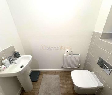 Whitworth Road, Newcastle Upon Tyne, NE4 - Photo 6