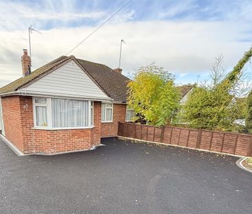 Warden Hill, Cheltenham GL51 3HD - Photo 5