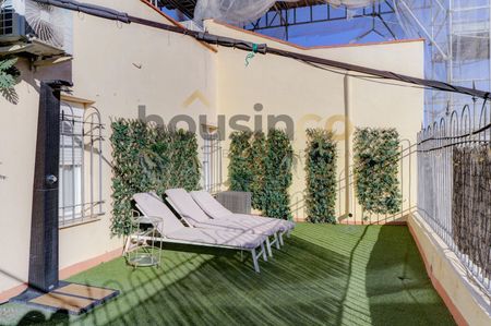 PENTHOUSE FOR RENT IN AVENIDA MENÉNDEZ PELAYO - Photo 4