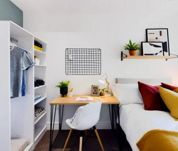 9 Bedroom House - Photo 6