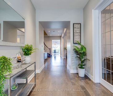 For Lease - 19 Raindrop Terrace, Brampton, Ontario - Photo 1