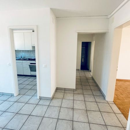 Stilvolle 3.5-Zimmer-Wohnung im Herzen von Dübendorf - Photo 3