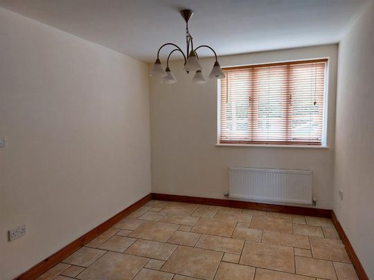 Cedar Farm, Dalbury Lees, Ashbourne - Photo 1