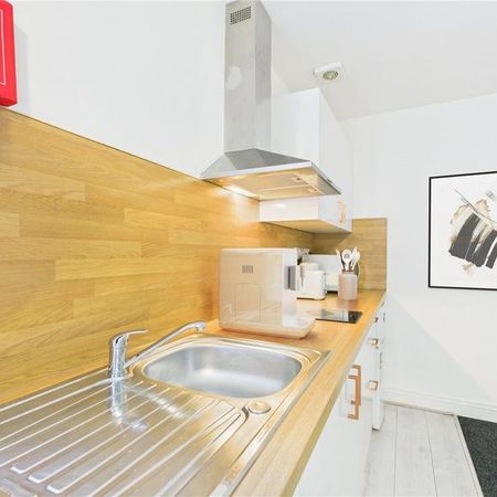 1 bedroom apartment to rent - Photo 3