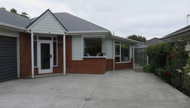 Delightful Two-Bedroom Standalone Townhouse - Photo 1