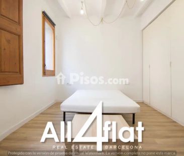 Estudio en alquiler en Carrer de la Lluna - Photo 6