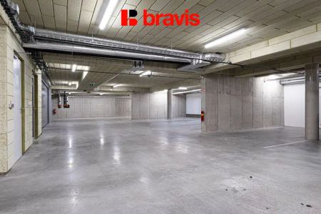 Pronájem bytu 1+kk, Brno - Pisárky, Vinařská ulice, zařízený, balkon, sklep, garážové stání - Фото 2