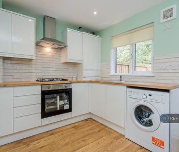 2 bedroom terraced house to rent - Photo 6