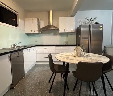 Auchenflower - Photo 1