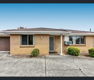 SPACIOUS & WELL-PRESENTED 2 BEDROOM VILLA! - Photo 5