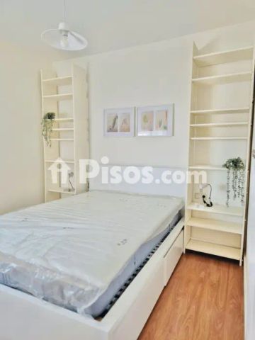 Apartamento en alquiler en Calle de Santiago - Photo 3
