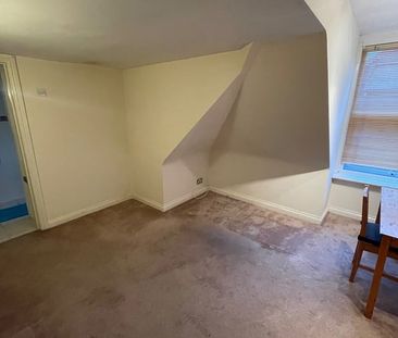 1 Bed Flat, Thornbury Avenue, SO15 - Photo 2