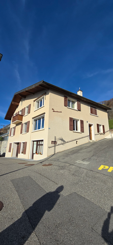 A LOUER! Bel appartement de 2 pièces avec vue sur le lac - Photo 4