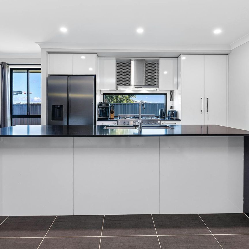 Modern Family Home! - Photo 1