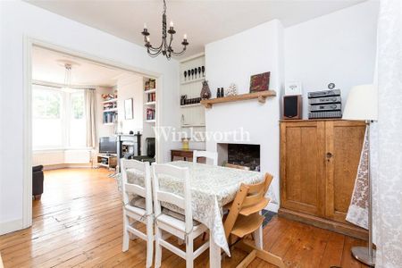 3 bedroom terraced house to rent - Photo 2