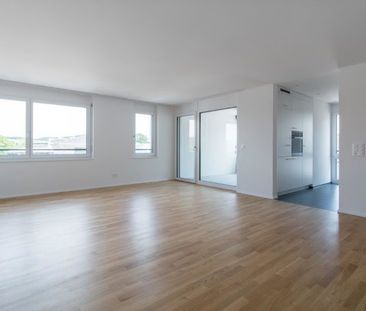 2.5 Zimmer, 77 m², 1. Stock - Photo 1
