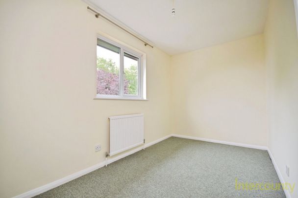 Shrublands, CB10, Saffron Walden - Photo 1