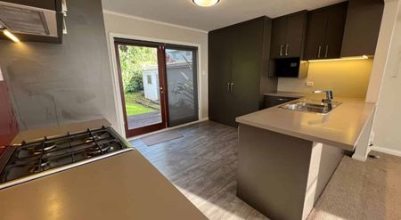 TWO BEDROOMS - HOKOWHITU - Photo 3