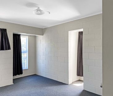 Sunny & Convenient Johnsonville Living - Photo 6