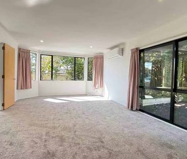 Renovated Five Bedroom House In Top School Zones - Photo 2